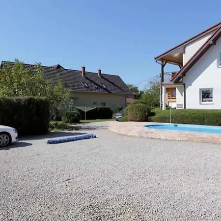 In - Balaton 36752 Gyenesdiás