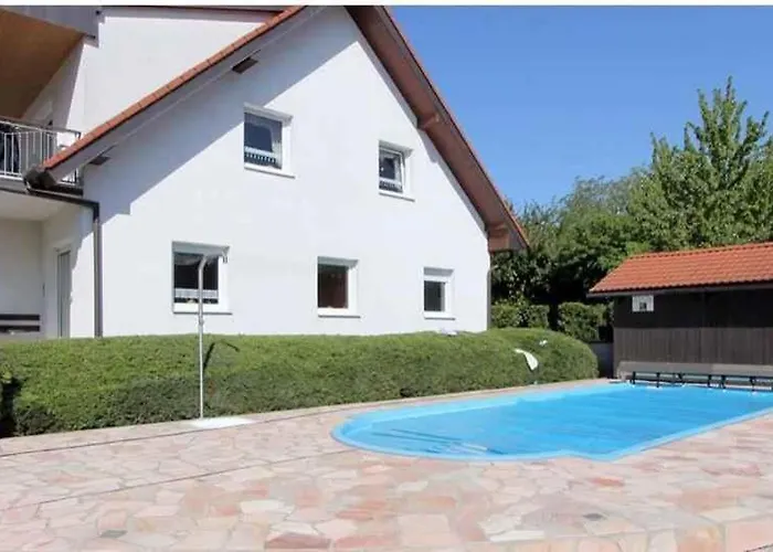 In - Balaton 36752 *